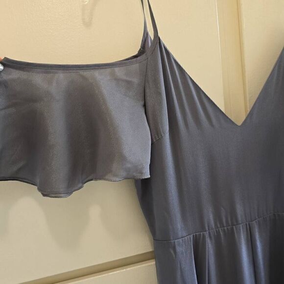 Shein Shimmer Grey Jumpsuit with Spaghetti Straps, NWOT, Sample, sz. 4 - Picture 4 of 10
